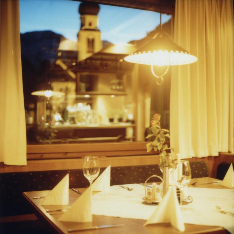Alfonsstueberl - Ferienwohnungen & Restaurant Innervillgraten Kültér fotó