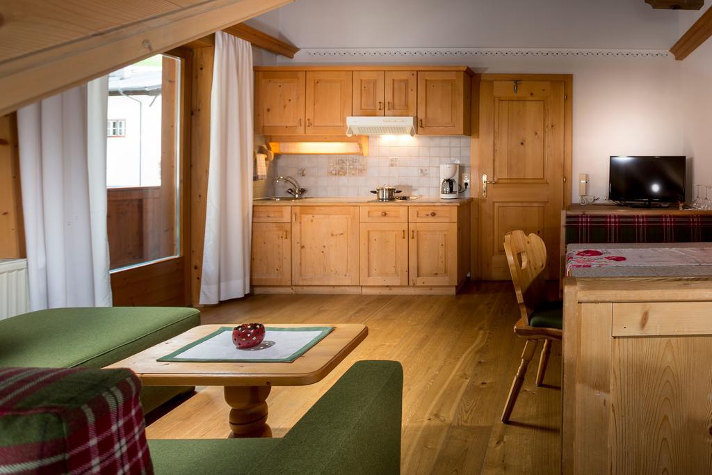 Alfonsstueberl - Ferienwohnungen & Restaurant Innervillgraten Kültér fotó
